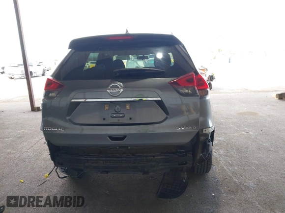 2018 Nissan Rogue SV with VIN 5N1AT2MV3JC708624, listed as a IAAI auction lot 41857099 with 117,637 mi miles. Bid and sale history available at carsss.com. Image 17.