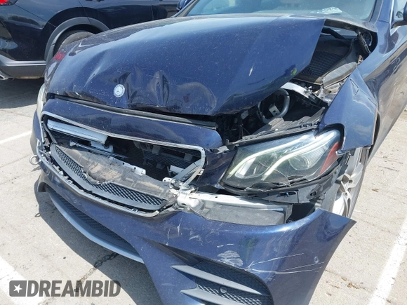 2017 Mercedes-Benz E 300 Luxury с VIN WDDZF4JB3HA155487, выставлен на аукционе IAAI как лот 42509860 с пробегом 103 974 миль миль и . История ставок и продаж доступна на DreamBid. Изображение 6.