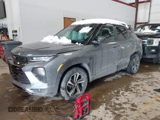2021 Chevrolet TrailBlazer RS with VIN KL79MTSL3MB017287, listed as a IAAI auction lot 41618940 with 40,994 mi miles. Bid and sale history available at carsss.com. Image 2.