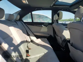 2013 Mercedes-Benz C 250 Sport z VIN WDDGF4HB4DA871287, wystawiony jako Copart lot #50508315 z przebiegiem 81 272 mil mil oraz Szkoda całkowita • Salvage title. Historia ofert i sprzedaży dostępna na DreamBid. Obrazek 11.