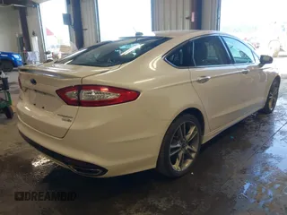 2016 Ford Fusion Titanium z VIN 3FA6P0D93GR116355, wystawiony jako IAAI lot #42158991 z przebiegiem 59 602 mil mil oraz . Historia ofert i sprzedaży dostępna na DreamBid. Obrazek 4.