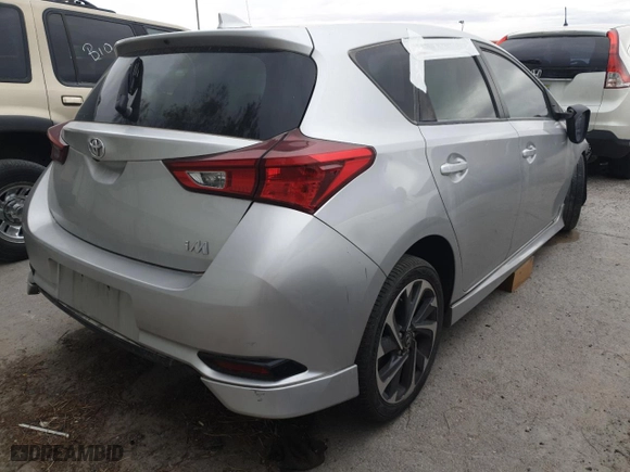 2018 Toyota Corolla iM with VIN JTNKARJE0JJ556904, listed as a Copart auction lot 88479705 with 0 mi miles and Salvage Title. Bid and sale history available at carsss.com. Image 3.