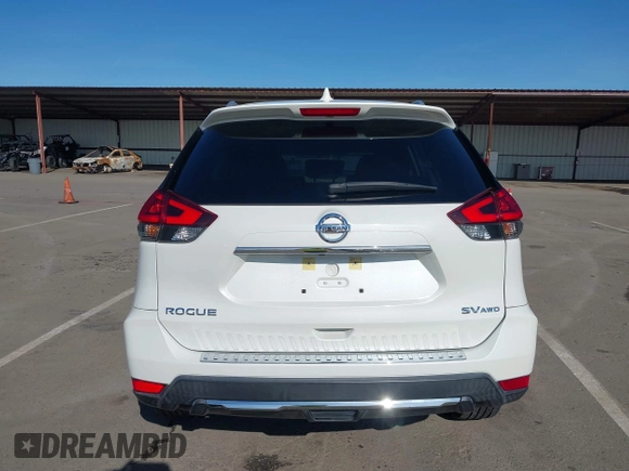 2018 Nissan Rogue SV with VIN KNMAT2MVXJP596787, listed as a IAAI auction lot 41830629 with 98,179 mi miles. Bid and sale history available at carsss.com. Image 17.