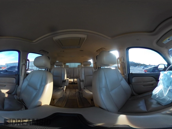 2010 Chevrolet Suburban LTZ with VIN 1GNUCKE00AR176516, listed as a IAAI auction lot 42326903 with 189,777 mi miles and . Bid and sale history available at DreamBid. Image 19.