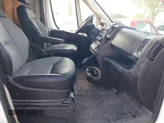 2019 Ram ProMaster Cargo with VIN 3C6TRVCG7KE502322, listed as a IAAI auction lot 41863824 with 355,881 mi miles and . Bid and sale history available at DreamBid. Image 5.