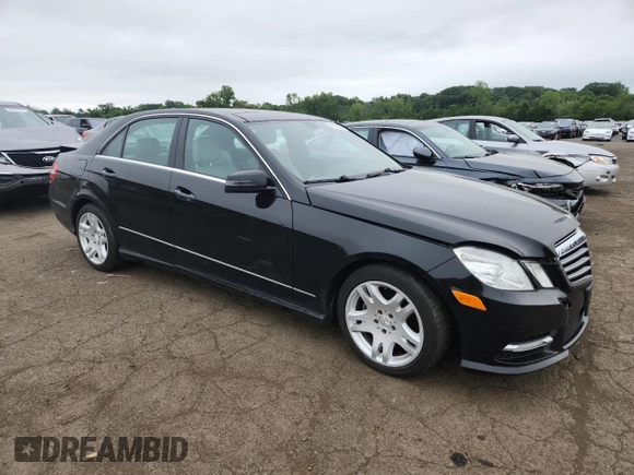 2011 Mercedes-Benz E 350 Luxury with VIN WDDHF8HB2BA488005, listed as a Copart auction lot 62936585 with 188,501 mi miles and Salvage title. Bid and sale history available at DreamBid. Image 4.