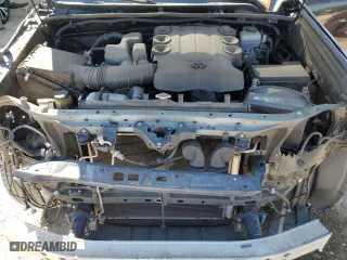 2011 Toyota 4Runner SR5 with VIN JTEZU5JR1B5016599, listed as a Copart auction lot 47881165 with 180,894 mi miles and Salvage Title. Bid and sale history available at carsss.com. Image 12.