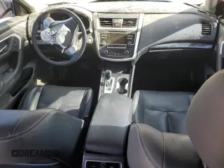 2017 Nissan Altima SL z VIN 1N4AL3AP5HC476687, wystawiony jako Copart lot #53542475 z przebiegiem 60 794 mil mil oraz Szkoda całkowita • Salvage title. Historia ofert i sprzedaży dostępna na DreamBid. Obrazek 8.