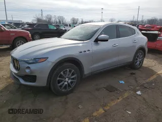 2018 Maserati Levante with VIN ZN661XUAXJX294386, listed as a Copart auction lot 43049025 with 67,888 mi miles and Clean Title. Bid and sale history available at carsss.com. Image 1.