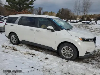 2022 Kia Carnival LXS with VIN KNDNB4H37N6131937, listed as a Copart auction lot 43910185 with 51,659 mi miles and Salvage Title. Bid and sale history available at carsss.com. Image 4.