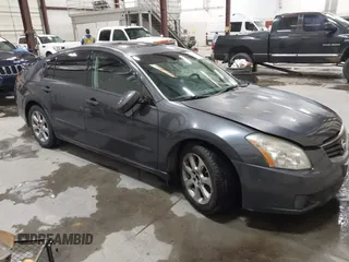 2007 Nissan Maxima 3.5 SE with VIN 1N4BA41E77C804379, listed as a IAAI auction lot 41221580 with 140,792 mi miles. Bid and sale history available at carsss.com. Image 1.
