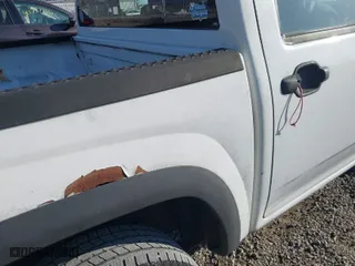 2006 Chevrolet Colorado LT w/2LT with VIN 1GCDT136968159477, listed as a IAAI auction lot 41757684 with 183,198 mi miles. Bid and sale history available at carsss.com. Image 16.