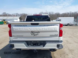 2025 Chevrolet Silverado 1500 with VIN 3GCUKJEL2SG115606, listed as a IAAI auction lot 41917657 with 10,413 mi miles and . Bid and sale history available at DreamBid. Image 16.