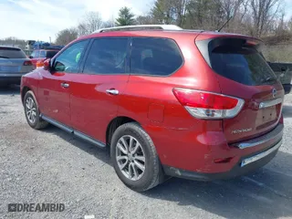 2015 Nissan Pathfinder Platinum with VIN 5N1AR2MM9FC661080, listed as a IAAI auction lot 41835390 with 122,999 mi miles. Bid and sale history available at carsss.com. Image 3.