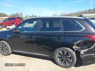 2018 Mitsubishi Outlander SEL with VIN JA4J24A56JZ031678, listed as a IAAI auction lot 38897134 with 146,701 mi miles and . Bid and sale history available at DreamBid. Image 14.
