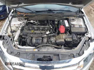 2011 Ford Fusion SE with VIN 3FAHP0HA8BR273529, listed as a IAAI auction lot 41890616 with 85,486 mi miles. Bid and sale history available at carsss.com. Image 10.