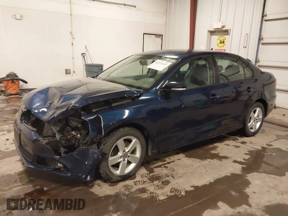 2012 Volkswagen Jetta Sedan TDI with VIN 3VW3L7AJ8CM378733, listed as a IAAI auction lot 41571197 with 151,159 mi miles. Bid and sale history available at carsss.com. Image 17.