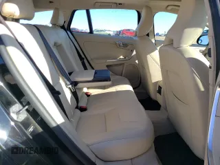 2016 Volvo V60 T5 Drive-E Premier with VIN YV140MEK0G1292783, listed as a Copart auction lot 72465102 with 88,018 mi miles. Bid and sale history available at carsss.com. Image 10.