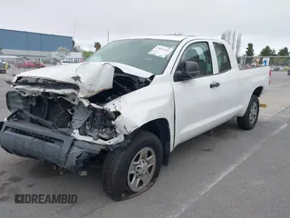 2015 Toyota Tundra SR с VIN 5TFRM5F11FX092437, выставлен на аукционе IAAI как лот 37873233 с пробегом 121 920 миль миль и . История ставок и продаж доступна на DreamBid. Изображение 2.
