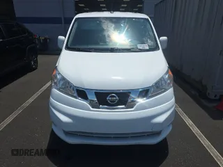 2020 Nissan NV200 SV with VIN 3N6CM0KN7LK705334, listed as a IAAI auction lot 42786967 with 98,164 mi miles and . Bid and sale history available at DreamBid. Image 22.
