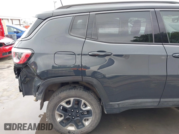 2018 Jeep Compass Trailhawk с VIN 3C4NJDDB5JT270609, выставлен на аукционе IAAI как лот 41860027 с пробегом 32 237 миль миль и . История ставок и продаж доступна на DreamBid. Изображение 20.