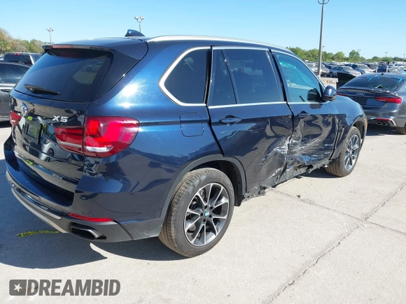 2017 BMW X5 xDrive50i z VIN 5UXKR6C32H0U13751, wystawiony jako IAAI lot #41834968 z przebiegiem 112 155 mil mil oraz . Historia ofert i sprzedaży dostępna na DreamBid. Obrazek 4.