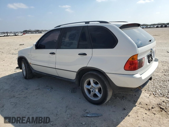 2001 BMW X5 3.0i with VIN WBAFA53511LM78470, listed as a Copart auction lot 44696085 with 275,318 mi miles and Salvage Title. Bid and sale history available at carsss.com. Image 2.
