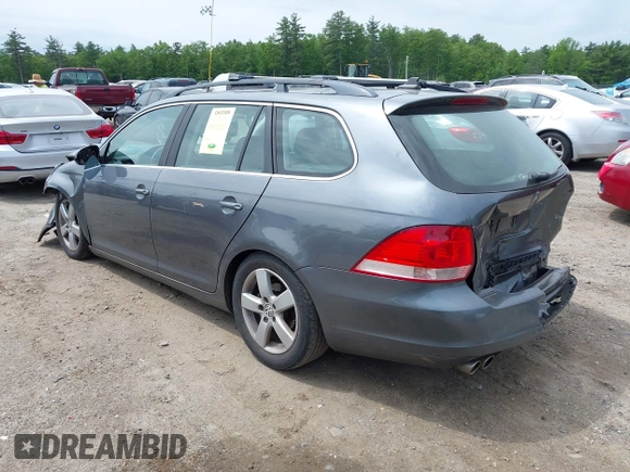 2009 Volkswagen Jetta z VIN 3VWTZ71K59M257612, wystawiony jako IAAI lot #42375908 z przebiegiem 115 420 mil mil oraz . Historia ofert i sprzedaży dostępna na DreamBid. Obrazek 3.