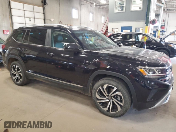 2023 Volkswagen Atlas SEL with VIN 1V2BR2CA4PC509658, listed as a Copart auction lot 53469315 with 33,351 mi miles and Salvage title. Bid and sale history available at DreamBid. Image 4.