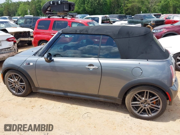 2006 MINI Convertible S with VIN WMWRH33516TF89141, listed as a IAAI auction lot 42273093 with 174,772 mi miles and . Bid and sale history available at DreamBid. Image 14.