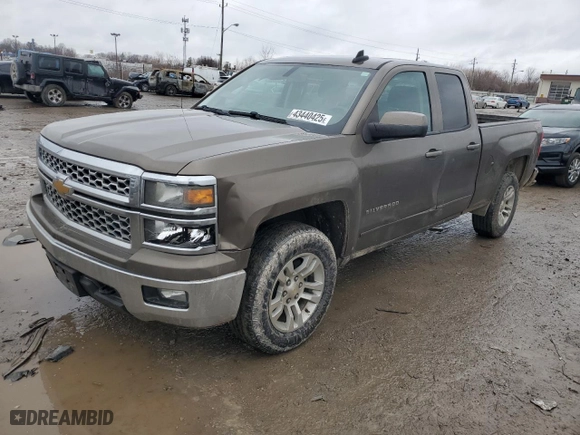 2015 Chevrolet Silverado 1500 LT with VIN 1GCVKREH1FZ166700, listed as a Copart auction lot 43440425 with 212,736 mi miles and Salvage Title. Bid and sale history available at carsss.com. Image 1.