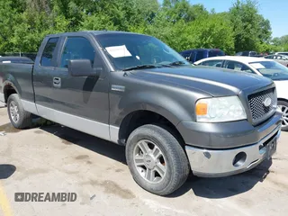 2006 Ford F-150 XL с VIN 1FTPX12V16NB63132, выставлен на аукционе IAAI как лот 42228522 с пробегом 151 655 миль миль и . История ставок и продаж доступна на DreamBid. Изображение 1.