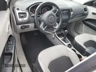 2019 Jeep Compass Latitude with VIN 3C4NJCBB3KT699410, listed as a Copart auction lot 59721025 with 44,506 mi miles and Non repairable. Bid and sale history available at DreamBid. Image 8.