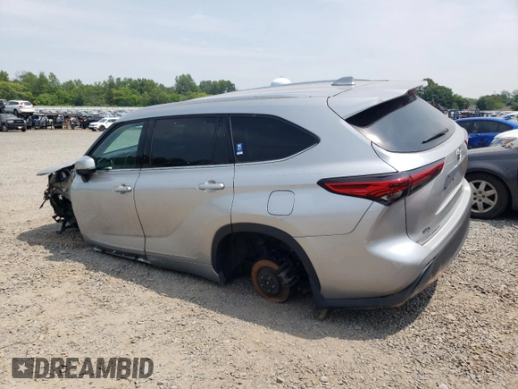 2021 Toyota Highlander XLE with VIN 5TDGZRBH3MS113004, listed as a Copart auction lot 59550405 with Not provided miles and Salvage title. Bid and sale history available at DreamBid. Image 2.