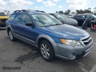 2008 Subaru Outback (Natl) i with VIN 4S4BP61C487363884, listed as a IAAI auction lot 41535216 with 105,533 mi miles. Bid and sale history available at carsss.com. Image 1.