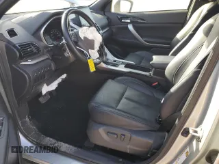 2023 Mitsubishi Eclipse Cross SE z VIN JA4ATWAA9PZ005526, wystawiony jako Copart lot #47882325 z przebiegiem 54 559 mil mil oraz Szkoda całkowita • Salvage title. Historia ofert i sprzedaży dostępna na DreamBid. Obrazek 7.