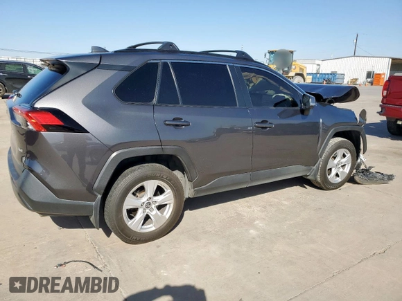 2019 Toyota RAV4 XLE with VIN JTMW1RFV1KJ015196, listed as a Copart auction lot 49452225 with 167,557 mi miles and Salvage Title. Bid and sale history available at carsss.com. Image 3.