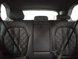 2024 BMW X5 xDrive40i z VIN 5UX23EU01R9T52728, wystawiony jako Copart lot #49401515 z przebiegiem 512 mil mil oraz Tytuł czysty. Historia ofert i sprzedaży dostępna na DreamBid. Obrazek 10.