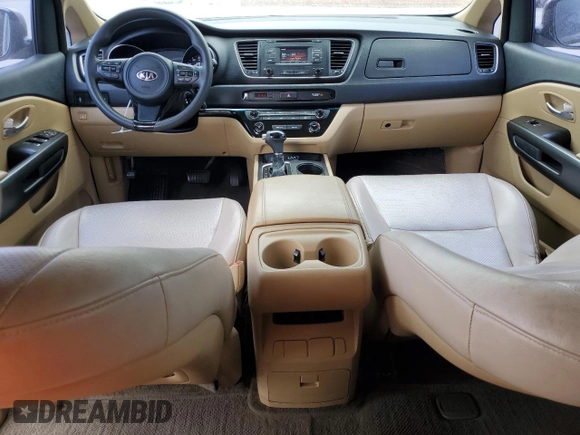 2015 Kia Sedona LX with VIN KNDMB5C14F6018486, listed as a Copart auction lot 72180404 with 74,447 mi miles and Salvage Title. Bid and sale history available at carsss.com. Image 8.