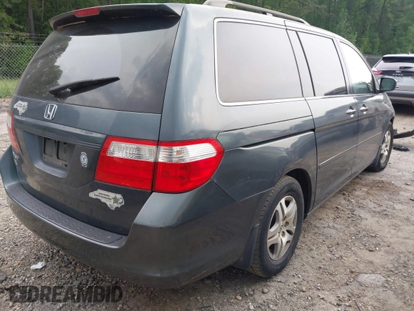 2006 Honda Odyssey EX-L z VIN 5FNRL38756B420817, wystawiony jako IAAI lot #42101271 z przebiegiem 203 892 mil mil oraz . Historia ofert i sprzedaży dostępna na DreamBid. Obrazek 4.