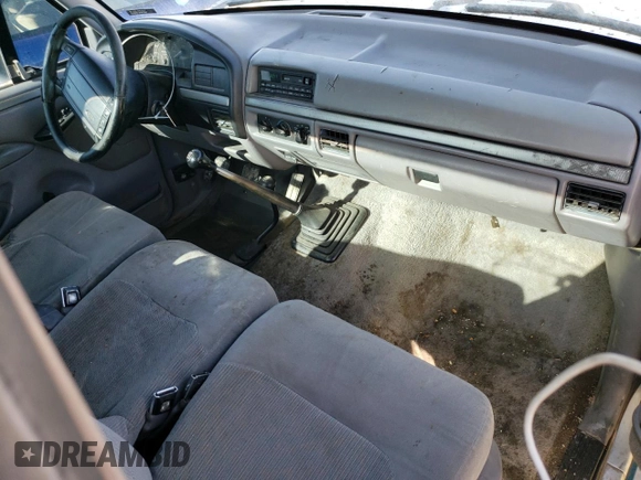 1995 Ford F-150 with VIN 1FTEF14N7SLB10674, listed as a Copart auction lot 48249815 with 183,744 mi miles and Clean Title. Bid and sale history available at carsss.com. Image 8.
