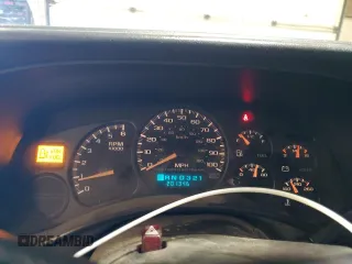 2002 GMC Sierra 1500HD SLE z VIN 1GTGK13U22F240809, wystawiony jako Copart lot #78621474 z przebiegiem 201 346 mil mil oraz Szkody całkowita. Historia ofert i sprzedaży dostępna na DreamBid. Obrazek 9.