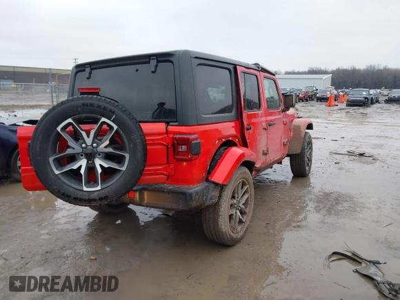 2024 Jeep Wrangler Willys z VIN 1C4RJXN67RW227593, wystawiony jako IAAI lot #41519596 z przebiegiem 7 851 mil mil oraz . Historia ofert i sprzedaży dostępna na DreamBid. Obrazek 4.