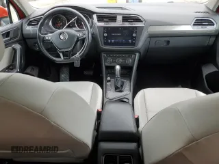 2018 Volkswagen Tiguan SEL with VIN 3VV3B7AX8JM083219, listed as a Copart auction lot 54275945 with 59,780 mi miles and Salvage title. Bid and sale history available at DreamBid. Image 8.
