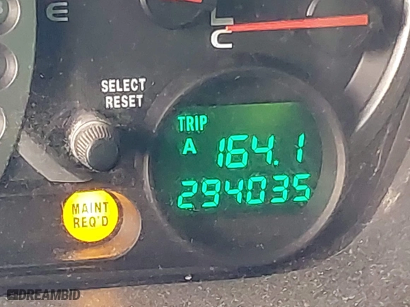 2004 Honda Pilot EX with VIN 2HKYF18654H582766, listed as a IAAI auction lot 41537873 with 294,035 mi miles. Bid and sale history available at carsss.com. Image 7.