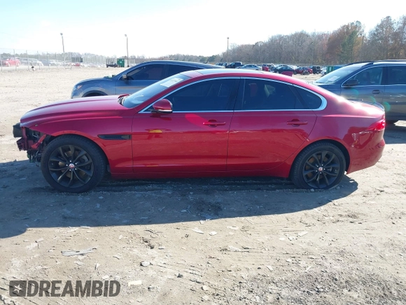 2018 Jaguar XF 25t Premium with VIN SAJBJ4FX1JCY55244, listed as a IAAI auction lot 41123344 with 57,373 mi miles. Bid and sale history available at carsss.com. Image 14.
