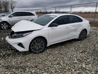 2023 Kia Forte GT with VIN 3KPF44AC4PE592342, listed as a Copart auction lot 47806575 with 35,035 mi miles and Salvage Title. Bid and sale history available at carsss.com. Image 1.