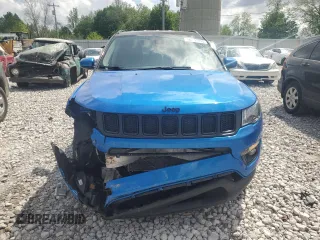 2021 Jeep Compass Altitude z VIN 3C4NJDBB9MT567907, wystawiony jako Copart lot #56241815 z przebiegiem 93 319 mil mil oraz Nie do naprawy • Non repairable. Historia ofert i sprzedaży dostępna na DreamBid. Obrazek 5.