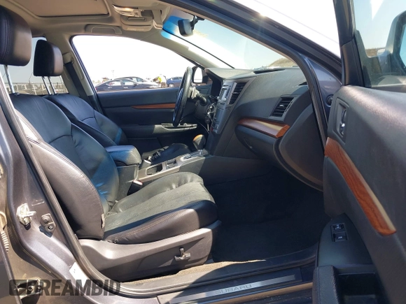 2014 Subaru Outback Limited z VIN 4S4BRDLC5E2227428, wystawiony jako IAAI lot #42531344 z przebiegiem 133 024 mil mil oraz . Historia ofert i sprzedaży dostępna na DreamBid. Obrazek 5.