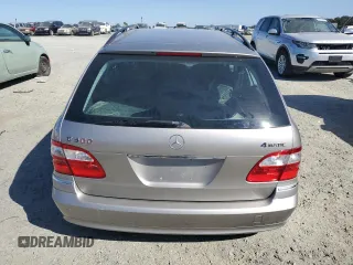 2006 Mercedes-Benz E 500 with VIN WDBUH83J96X194071, listed as a Copart auction lot 71035284 with 121,818 mi miles and Salvage Title. Bid and sale history available at carsss.com. Image 6.